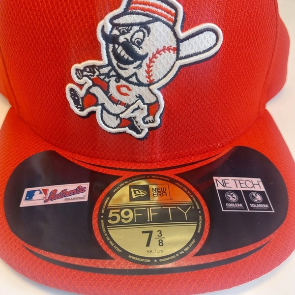59Fifty New Era Size 7 3/8 Cincinnati Reds Fitted Hat Performance Cap - Picture 2 of 6